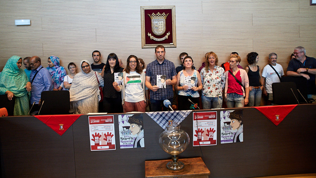 Presentación del programa de fiestas de Berriozar 2019 y anuncio de los encargados de lanzar el chupinazo de este año. IÑIGO ALZUGARAY