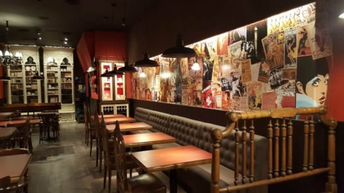 Mejores restaurantes con terraza Pamplona:More Than Burgers Restaurante Foto: TripAdvisor