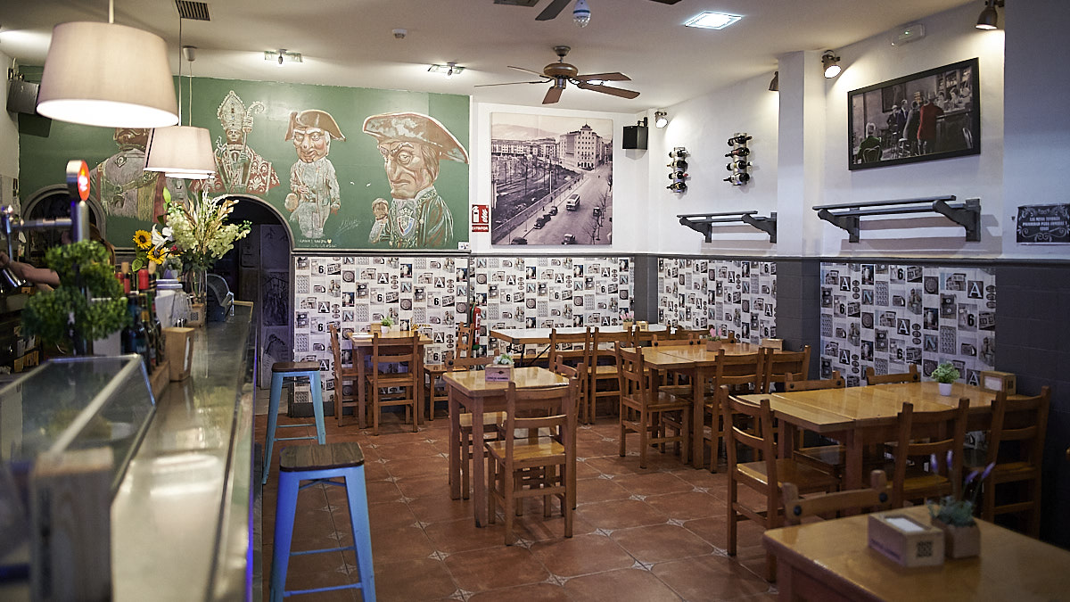 Bar Ciaurriz en la calle Padre Calatayud 14 de Pamplona. PABLO LASAOSA