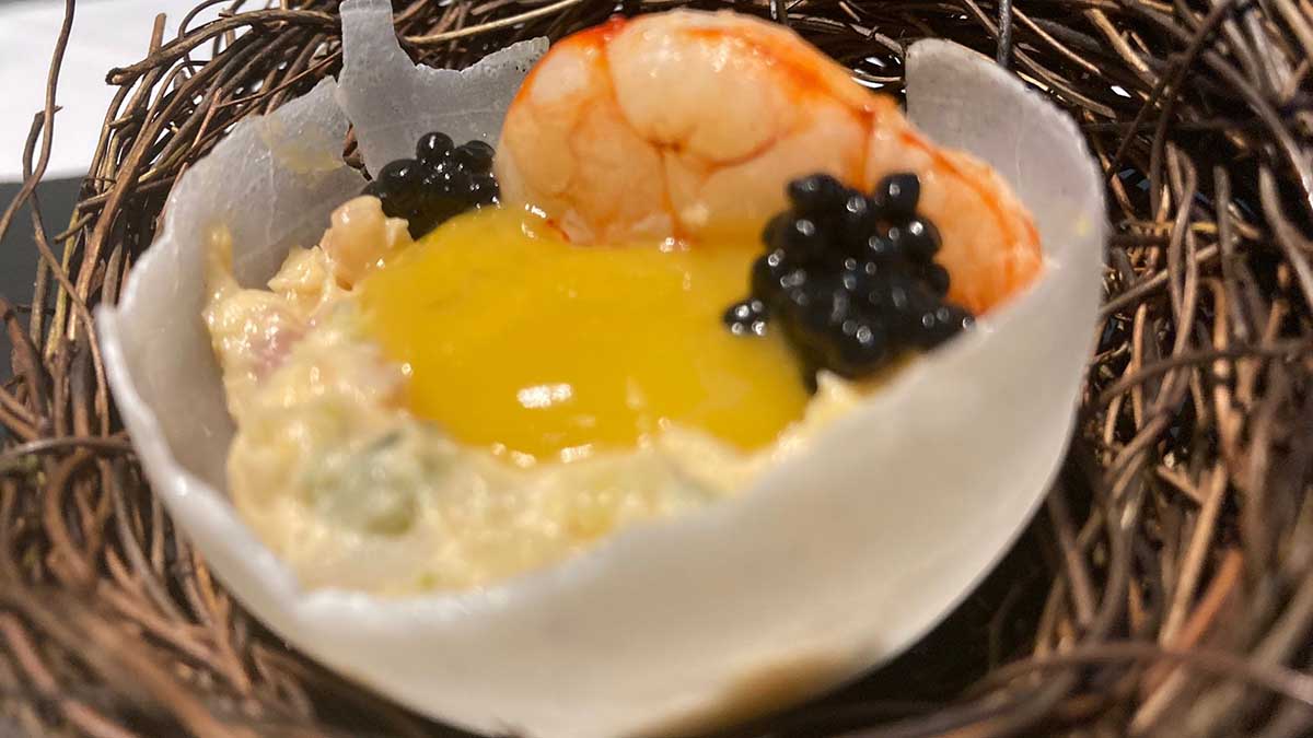 Huevo de dragón el pincho que el bar Chester ha presentado a la Semana del Pincho de Navarra de 2022.