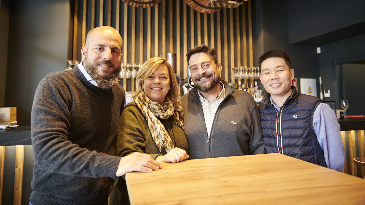 Cervecería La Jota en la Plaza Leonor de Trastámara de Iturrama nuevo. PABLO LASAOSA