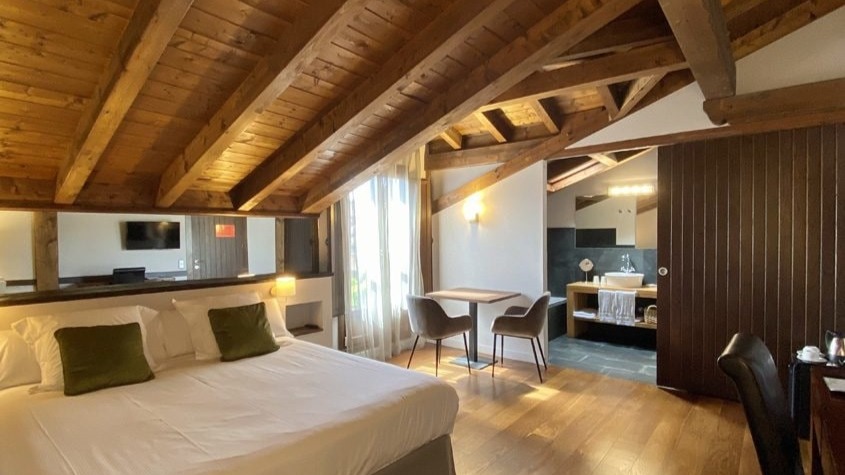 Habitación Junior Suite del Hotel Iribarnia. Foto: Hotel Irirbania.