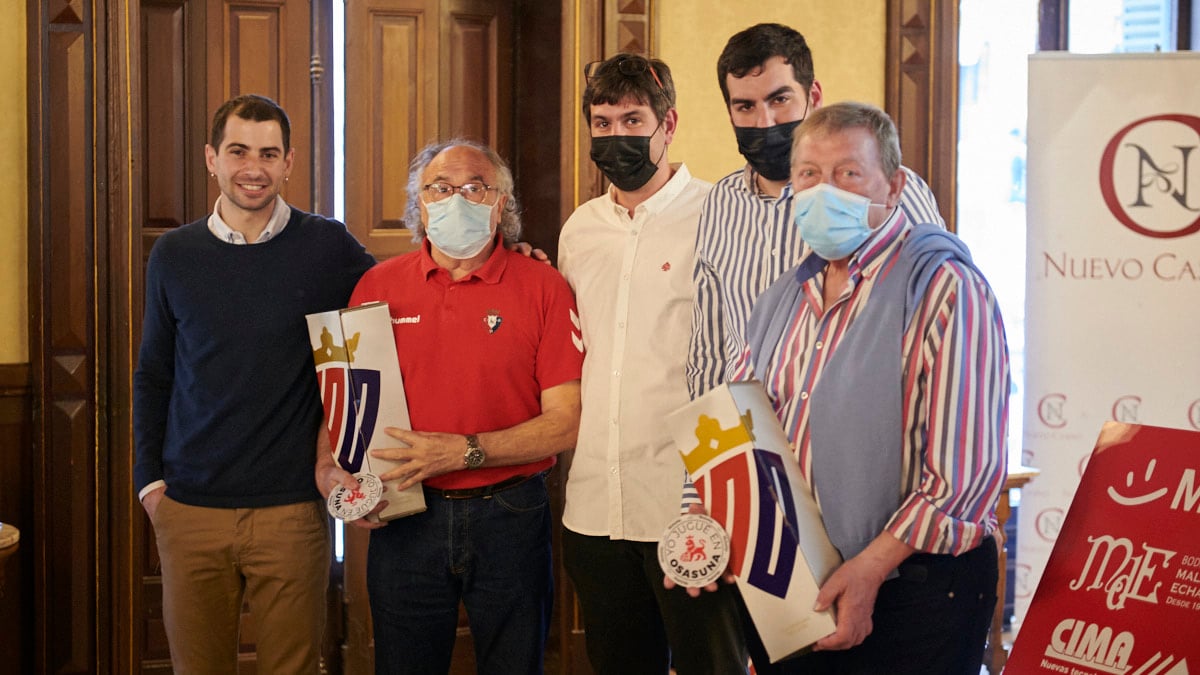 Presentación del documental *’Yo jugué en Osasuna’ elaborado por Iker Sesma y Javier y Pablo Frías. PABLO LASAOSA