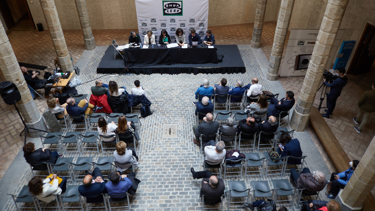 Programa especial de "Más de uno Pamplona" con motivo de los 30 años de Onda Cero en Navarra. IÑIGO ALZUGARAY