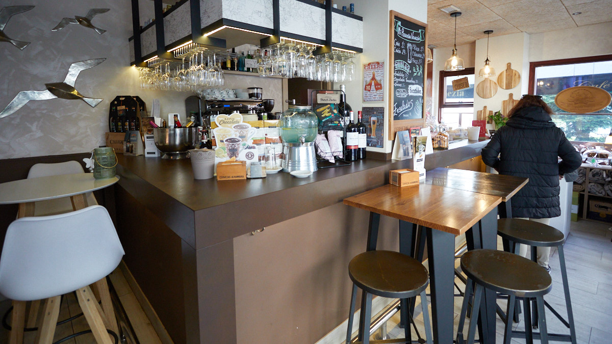 Café-bristrot 'Mi pequeña Venezia' en la calle Abejeras 20 de Pamplona. IÑIGO ALZUGARAY