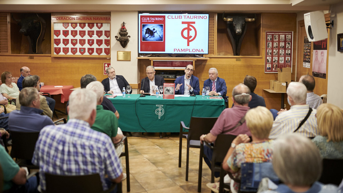 El Club Taurino de Pamplona presenta su revista 2022. PABLO LASAOSA
