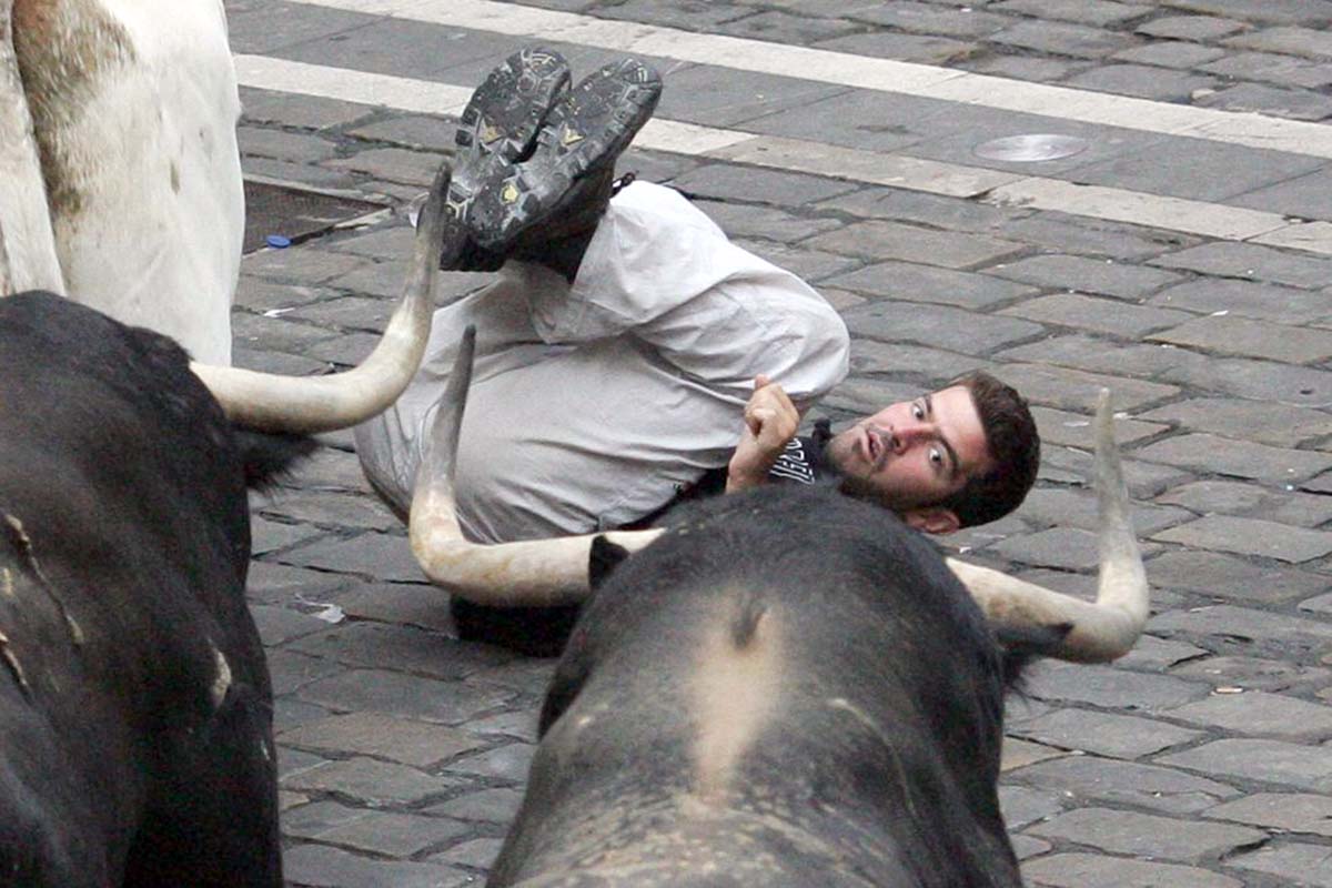 Quinto encierro de la ganadería gaditana de Fuente Ymbro. Sanfermines 2012 (Foto Luis Azanza, cortesía de la familia)