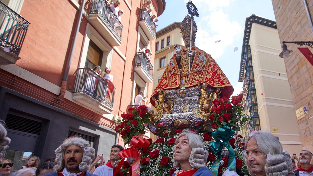 Programa de San Fermín del 7 de julio: horario y recorrido de la procesión, primer encierro con Fuente Ymbro y conciertos