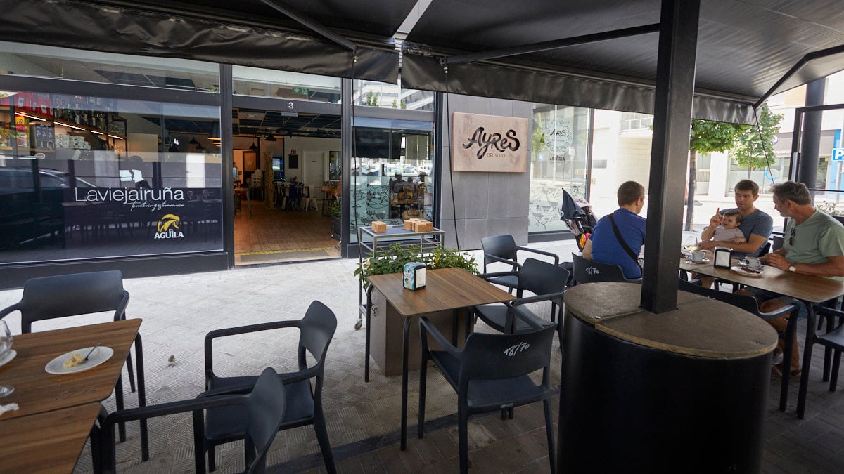 Bar Ayres de Lezkairu. IÑIGO ALZUGARAY