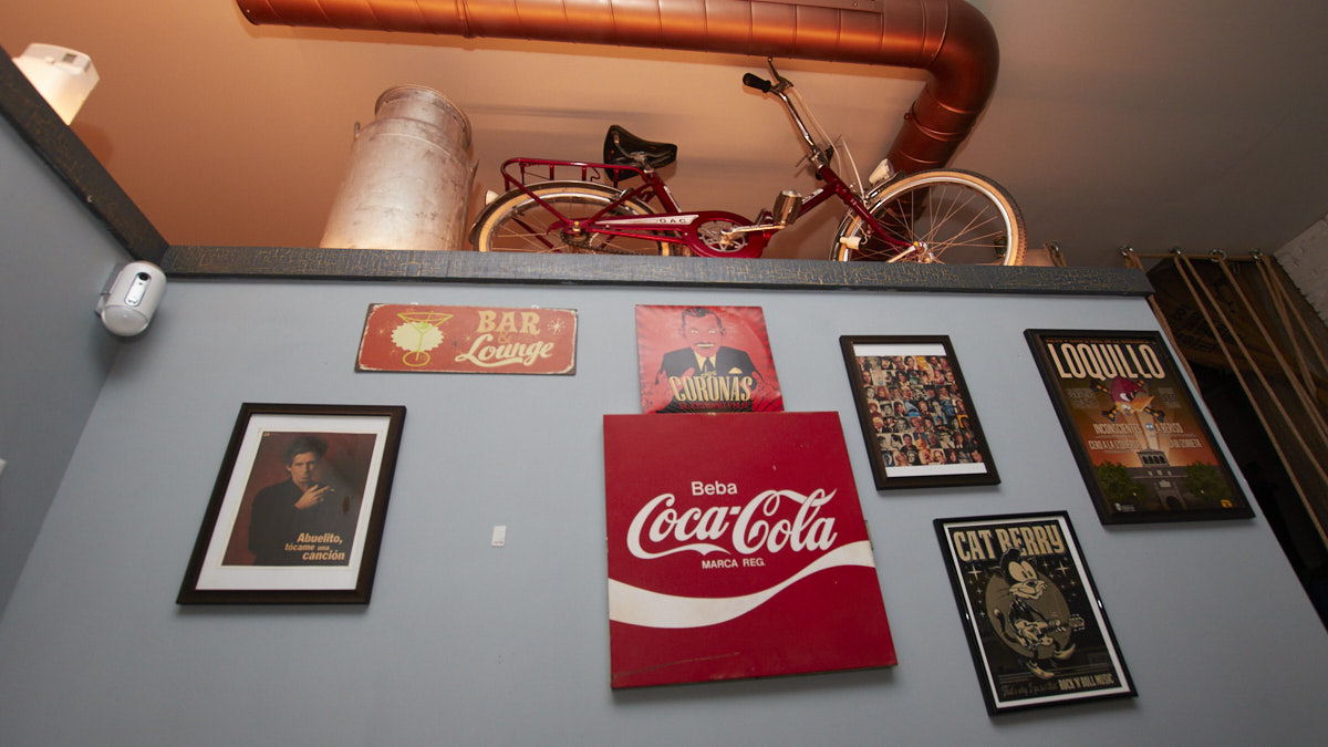 Bar Besos Robados, en la calle Navarro Villoslada 14 de Pamplona. IÑIGO ALZUGARAY