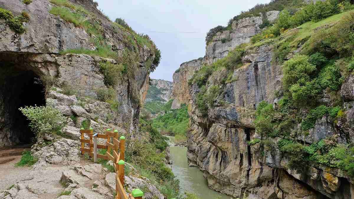 Uno de los rincones de la Foz de Lumbier. Foto: flickr.