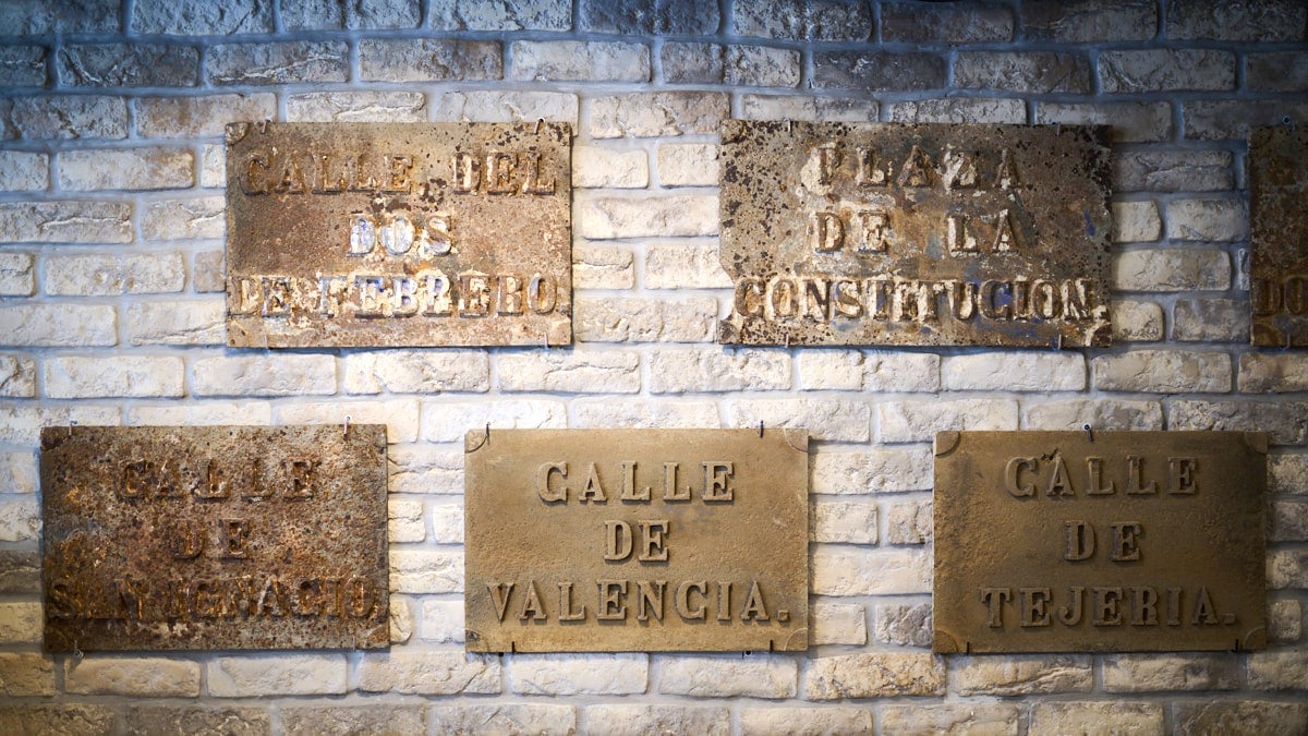 Jose Castells y Tereta Castells de La Fogoneta, en la calle Francisco Bergamín 31 de Pamplona. PABLO LASAOSA