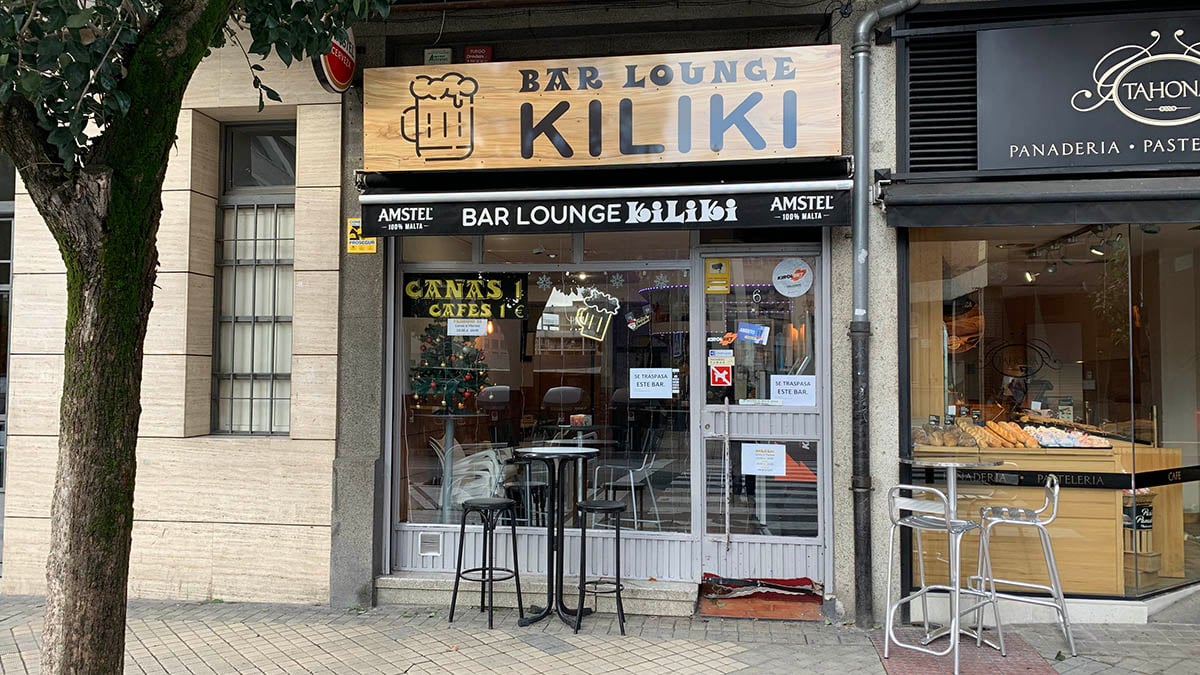 Exterior del bar Lounge Kiliki en la calle Abejeras 6 de Pamplona. Navarra.com