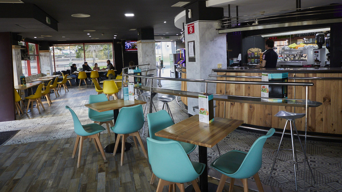 Gastrobar Valdizarbe, en el parque Tomás Caballero 2 en los "edificios inteligentes" de Pamplona. IÑIGO ALZUGARAY