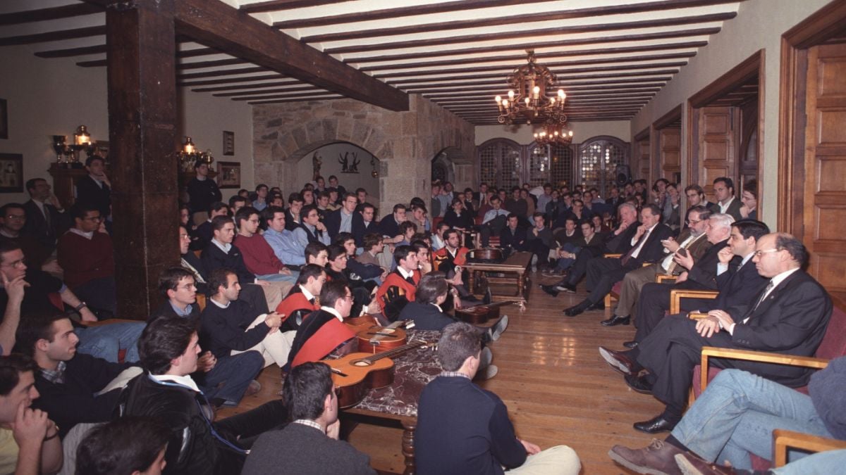 Durante su estancia en Pamplona, del 30 de enero al 2 de febrero de 1998, el cardenal Ratzinger residió en el Colegio Mayor Belagua. UNIVERSIDAD DE NAVARRA