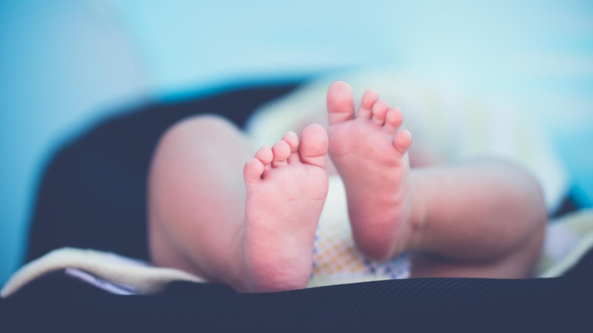 La natalidad desciende en Navarra: esto es lo que cuesta tener un bebé