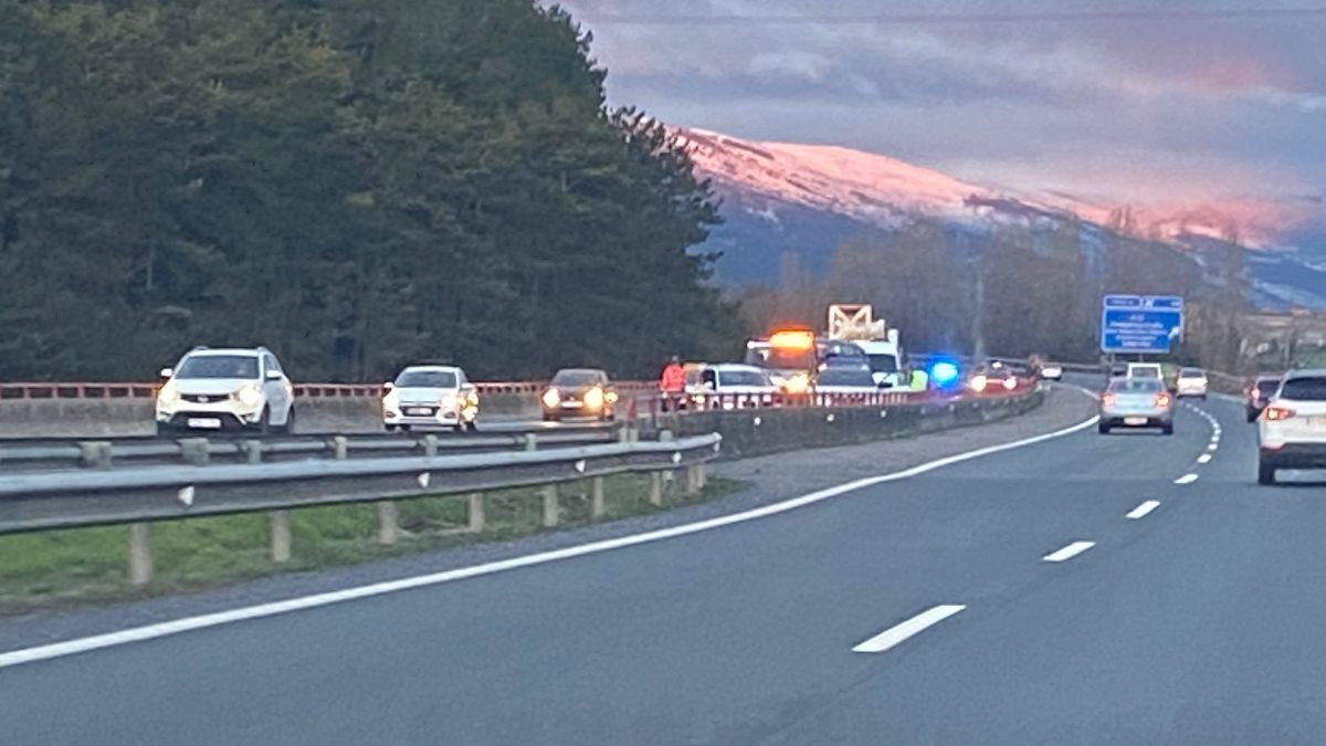 Accidente en la Ronda de Pamplona. CEDIDA