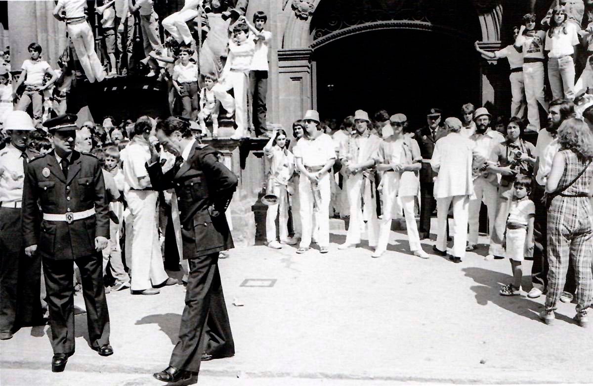 1981 Autoridad pensativa (Foto José Luis Nobel, cortesía de la familia)