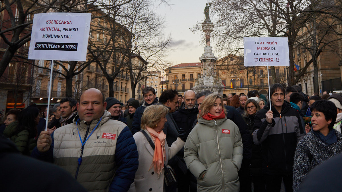 Responden al Gobierno de Navarra por sus ataques a la huelga de médicos: 