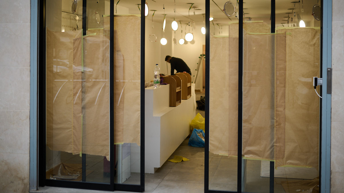 AliExpress abre una tienda en la calle García Ximenez de Pamplona. PABLO LASAOSA