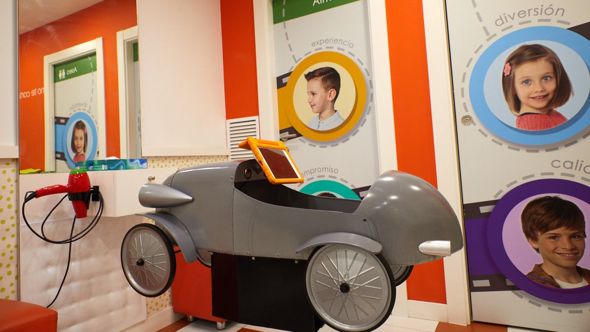 Peluquería infantil Fashionkids, en la calle Sangüesa número 12 de Pamplona. IÑIGO ALZUGARAY