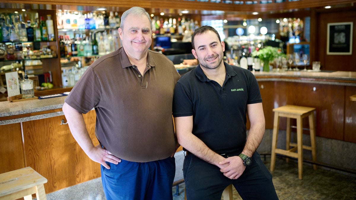 Bar Jardín en la calle Íñigo Arista 19 trasera, en Iturrama. PABLO LASAOSA