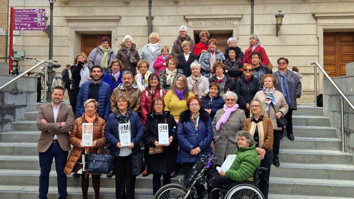 Acto de conmemoración del 8M en el Ayuntamiento de Tudela. AYUNTAMIENTO DE TUDELA