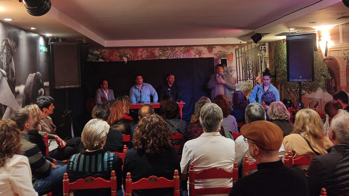 Con motivo del 111 aniversario del nacimiento del Maestro “Sabicas” se ha presentado hoy la campaña de donación para la restauración del nicho. CEDIDA