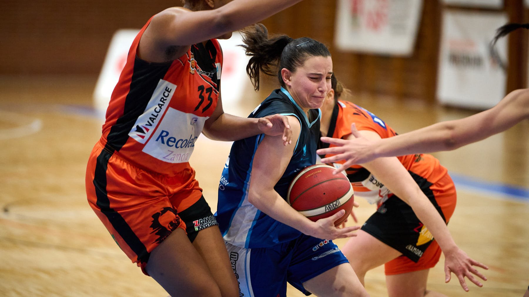 FNB Ardoi se enfreta al Zamora en el primer partido de play off de ascenso. PABLO LASAOSA