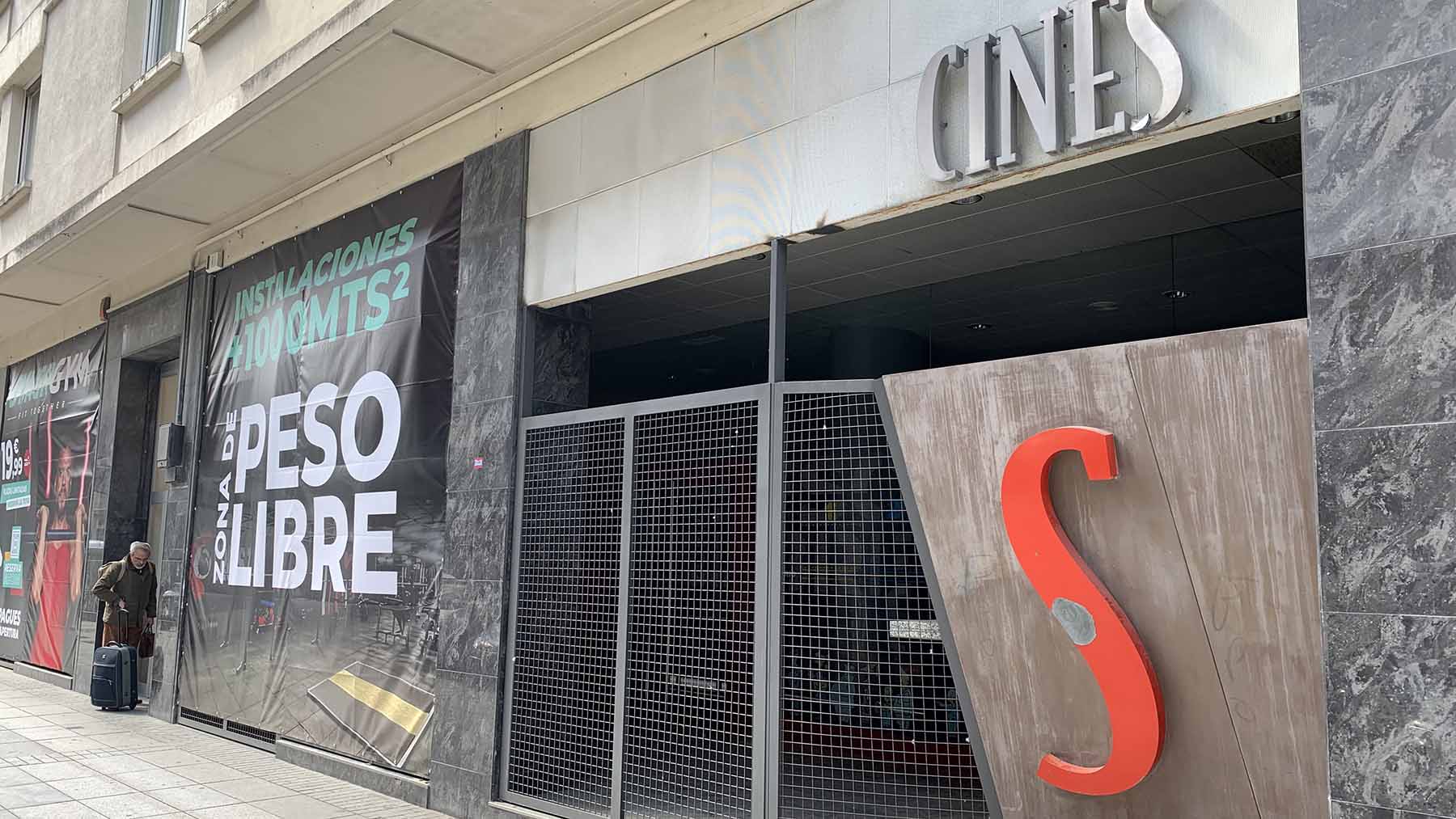 Los antiguos cines Olite de Pamplona se transforman en un gimnasio. Navarra.com