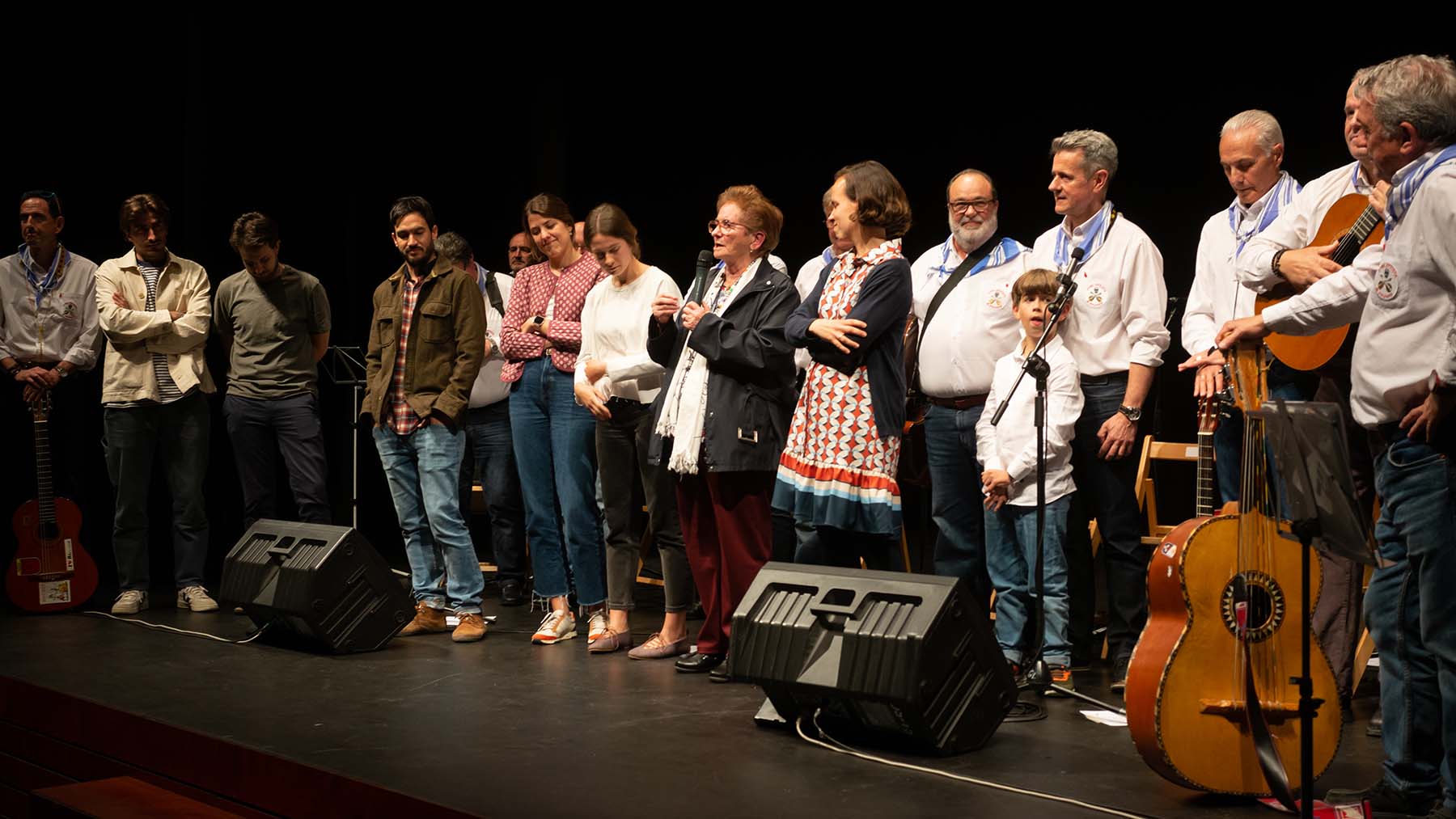Imagen de los integrantes de la Tuna Antigua de Navarra en el concierto de Artica. CEDIDA