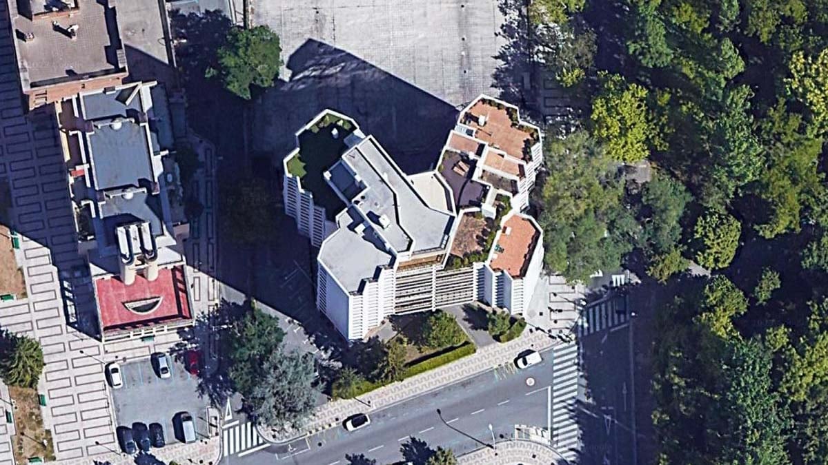 El edificio Torres de Erroz en Pamplona.  GOOGLE MAPS