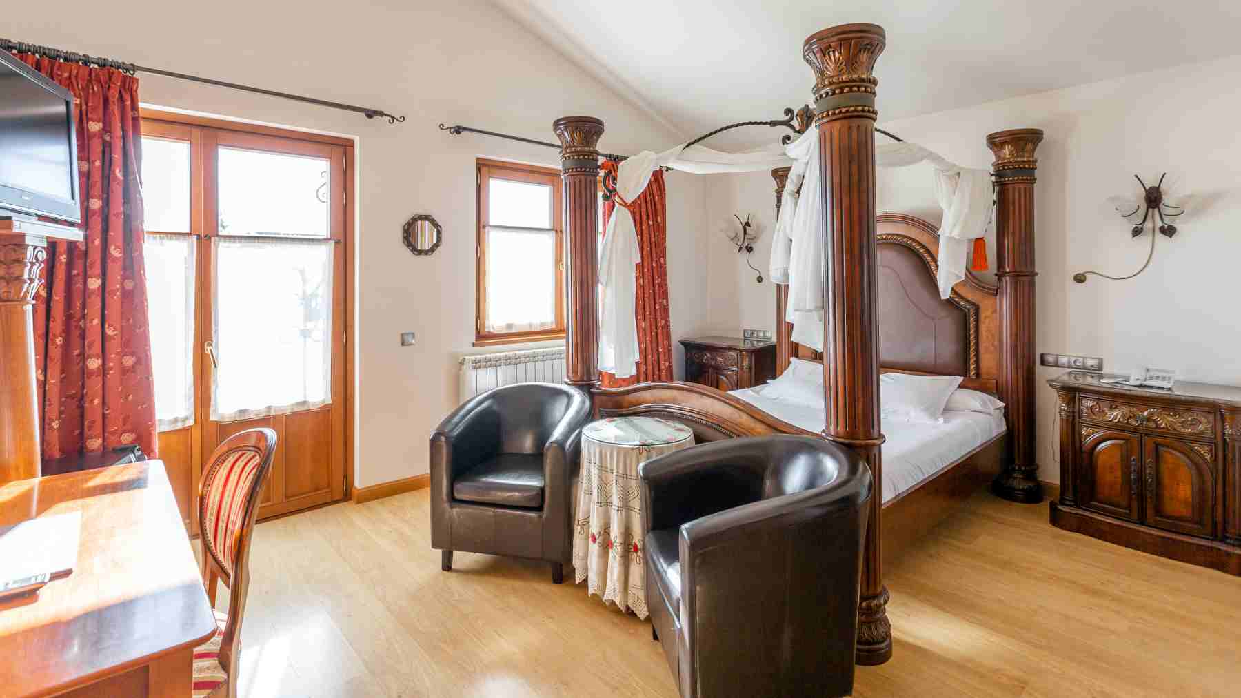 Hotel El Juglar de Olite. CEDIDA