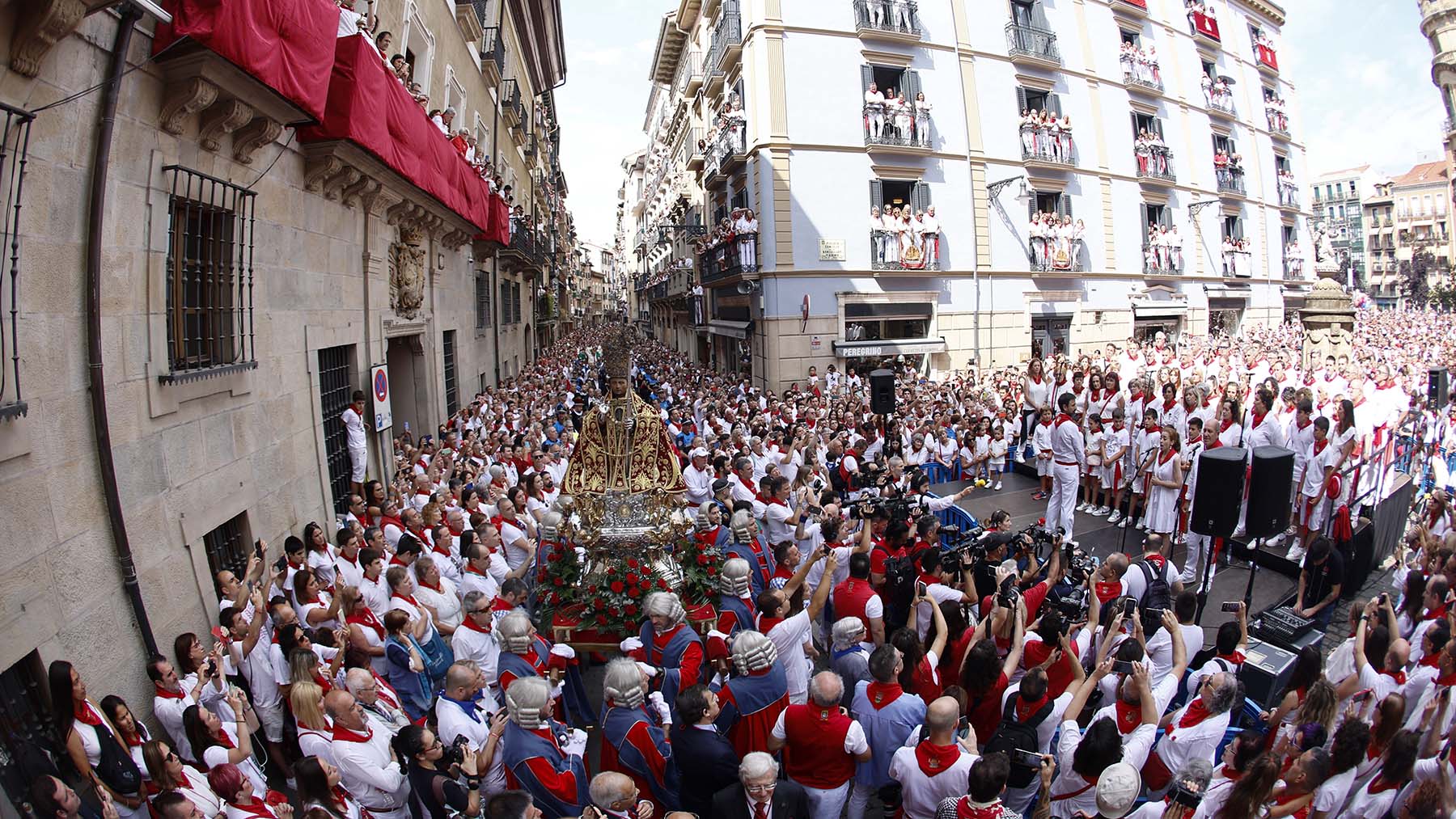 La quinta escalera de San Fermín ya tiene homenaje y recuerdo para el 5 de mayo en San Lorenzo