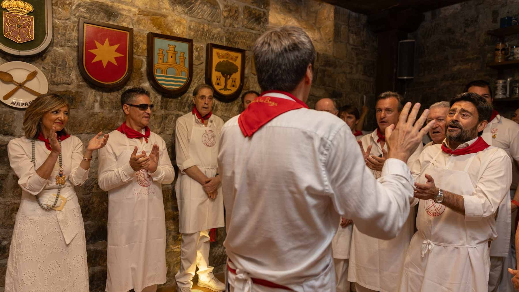 Cuestionan al Gobierno de Chivite tras el rechazo de Napardi a admitir mujeres: 