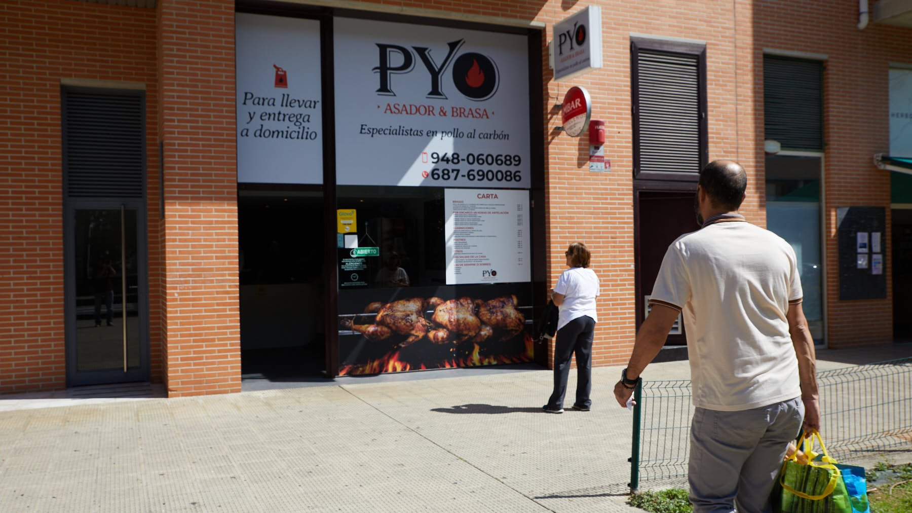 Asador Pyo en calle Etxaburua 12 de Berriozar. IÑIGO ALZUGARAY