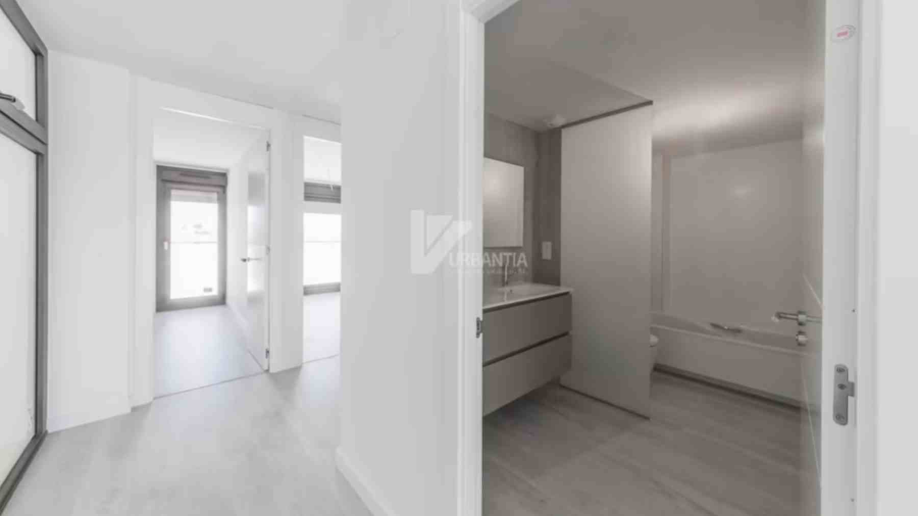 Dúplex a la venta en pleno centro de Pamplona. URBANTIA