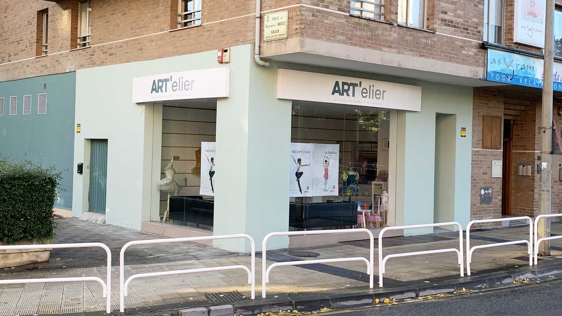 Fachada de la escuela de danza y movimiento de Laura Armendáriz en Pamplona. Navarra.com