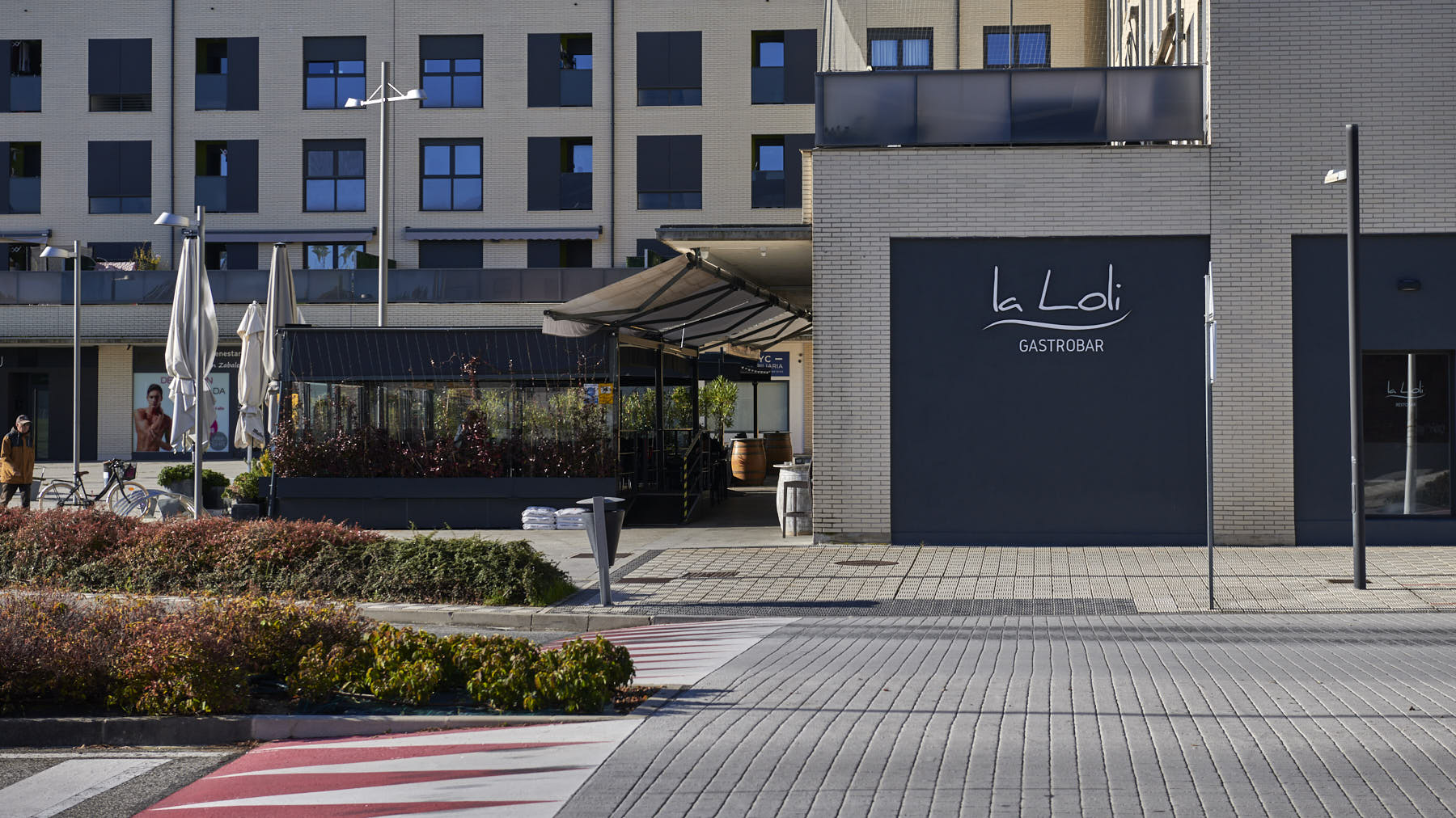 Rotonda del Valle de Aranguren en Mutilva (zona entremutilvas). IRANZU LARRASOAÑA