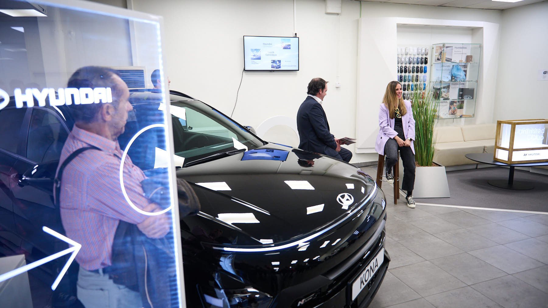 Presentación del nuevo Hyundai Kona en el concesionario Automóviles Zaray en la Avenida Zaragoza nº 84. PABLO LASAOSA