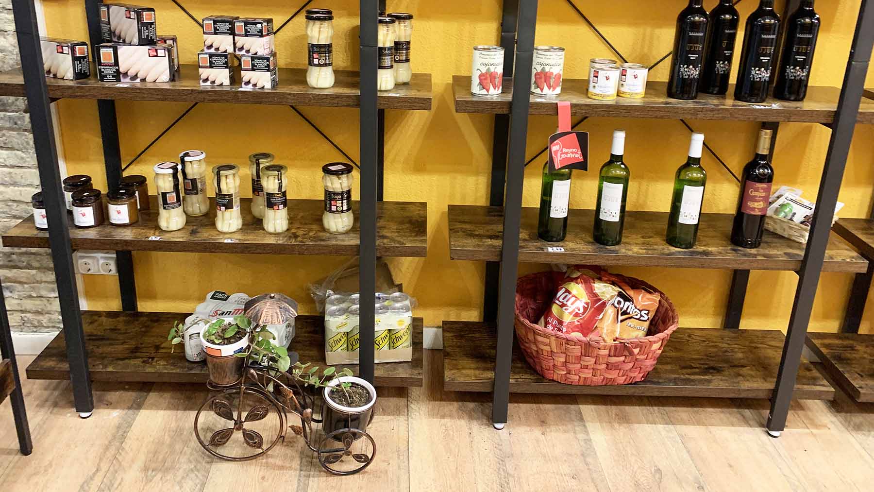 Productos a la venta en 'la despensa de Pozoblanco' en Pamplona. Navarra.com