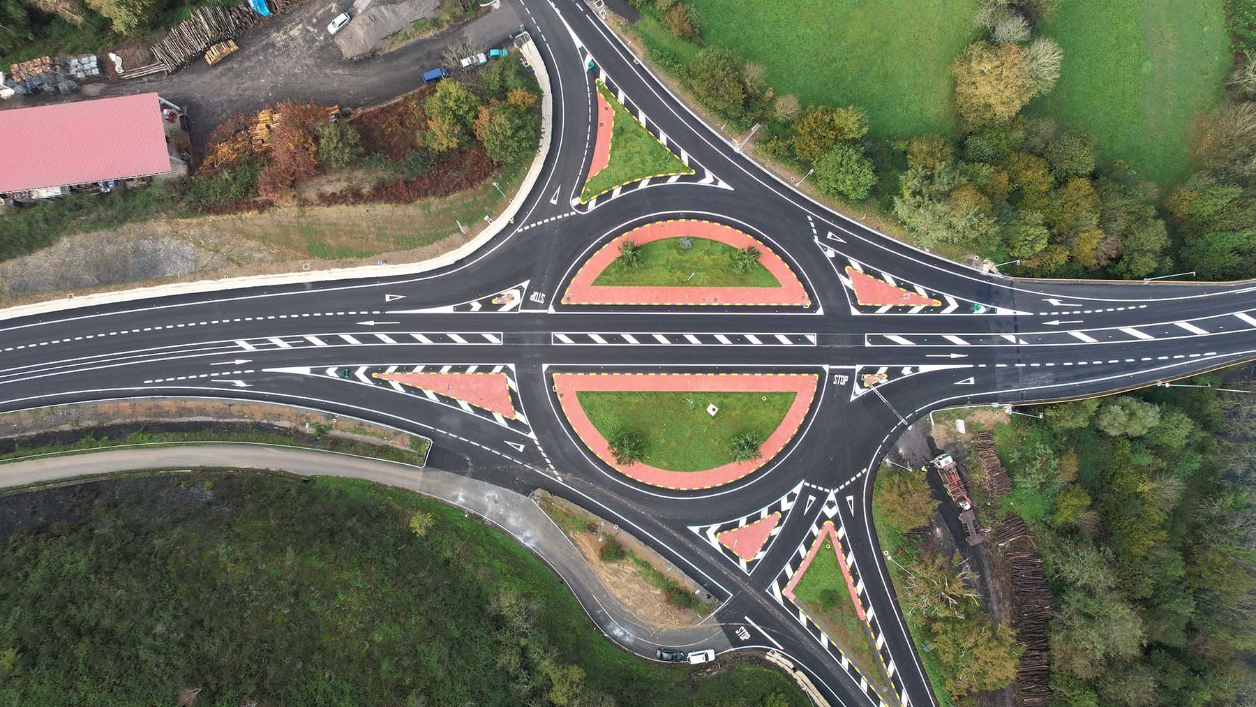 Imagen de la N-121-A en la intersección Sunbilla norte.