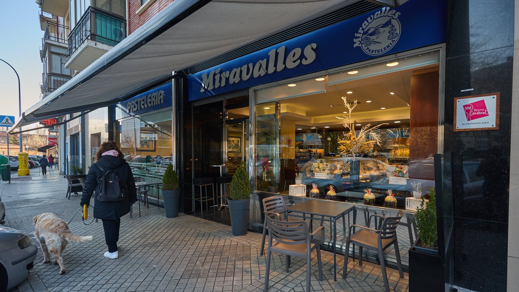 Pastelería Miravalles en la calle Miravalles 17 de Pamplona. IÑIGO ALZUGARAY