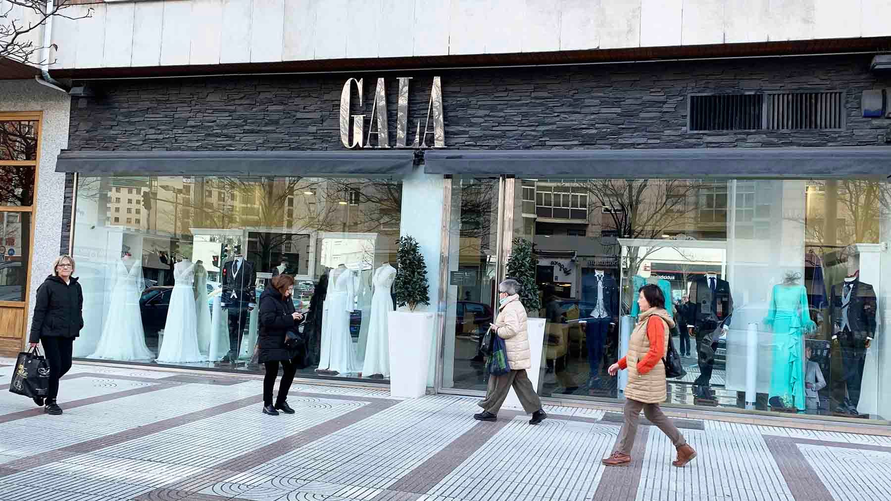 Fachada de la boutique Gala en la avenida de Bayona 33 de Pamplona. Navarra.com