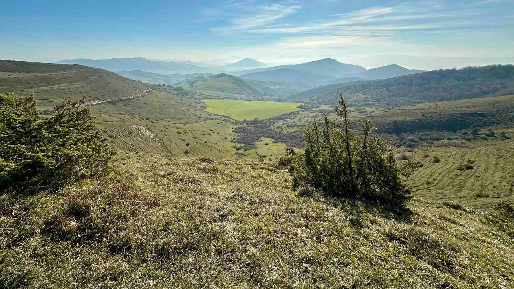 Vistas durante la ruta a San Gregorio desde Músquiz. IRANZU LARRASOAÑA