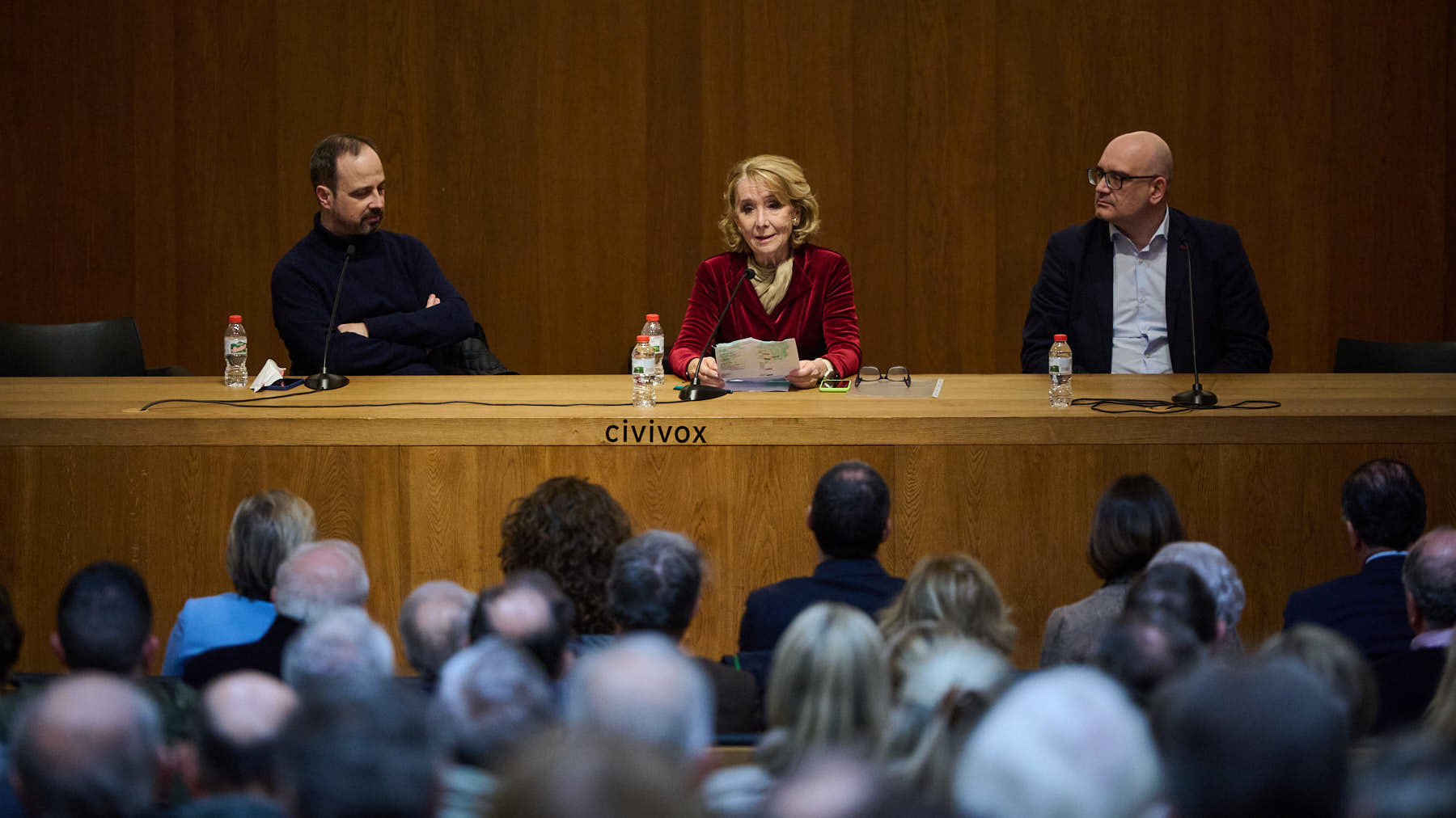 La expresidenta de la Comunidad de Madrid Esperanza Aguirre imparte la conferencia-coloquio 'Navarra en la encrucijada', organizada por la Asociación Pompaelo en colaboración con Sociedad Civil Navarra. PABLO LASAOSA