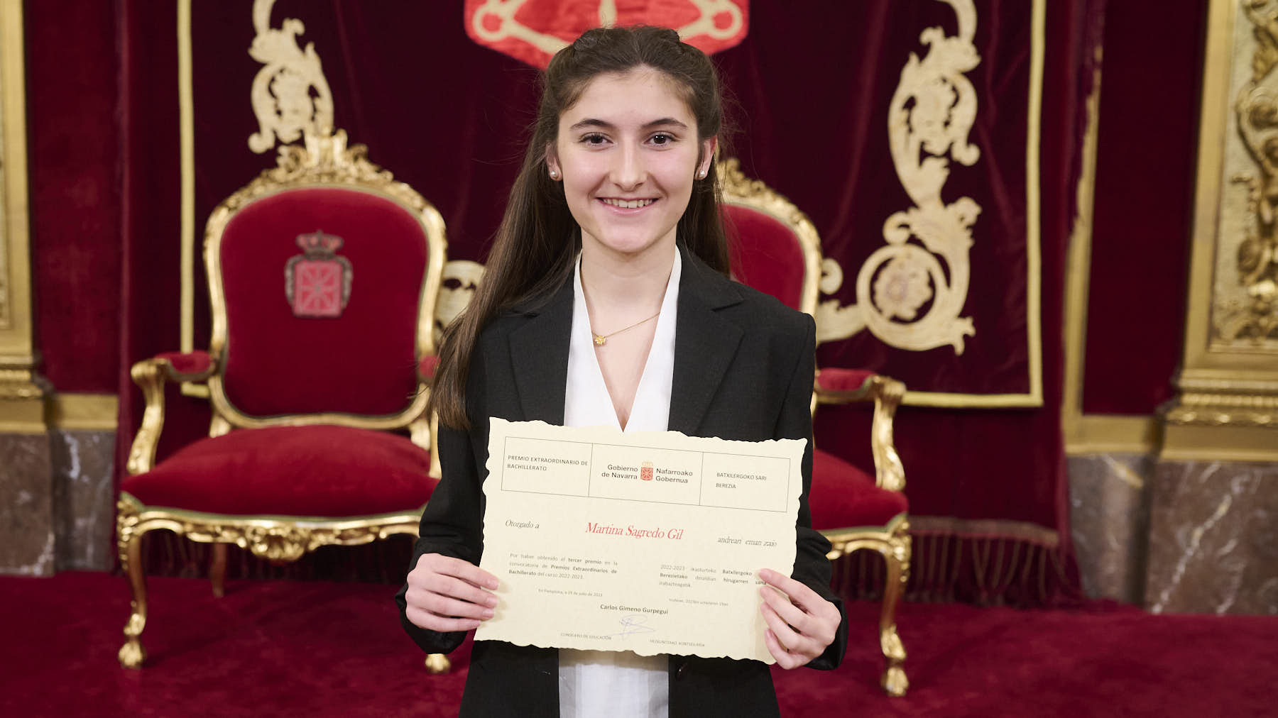 Entrega los premios extraordinarios de Educación Secundaria Obligatoria y Bachillerato correspondientes al curso 2022-2023. PABLO LASAOSA