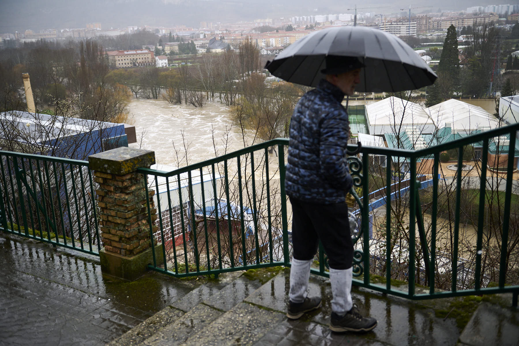 La AEMET prolonga las alertas por fuertes lluvias en Navarra en medio de las inundaciones