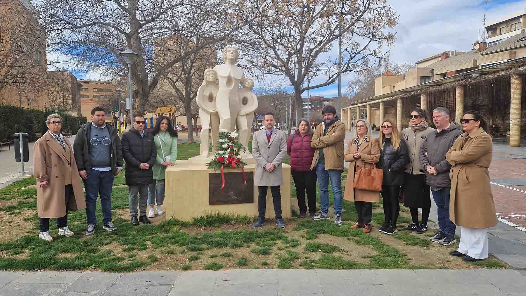 Minuto de silencio y ofrenda floral para conmemorar en Tudela el Día Europeo en Memoria de las Víctimas de Terrorismo. AYUNTAMIENTO DE TUDELA