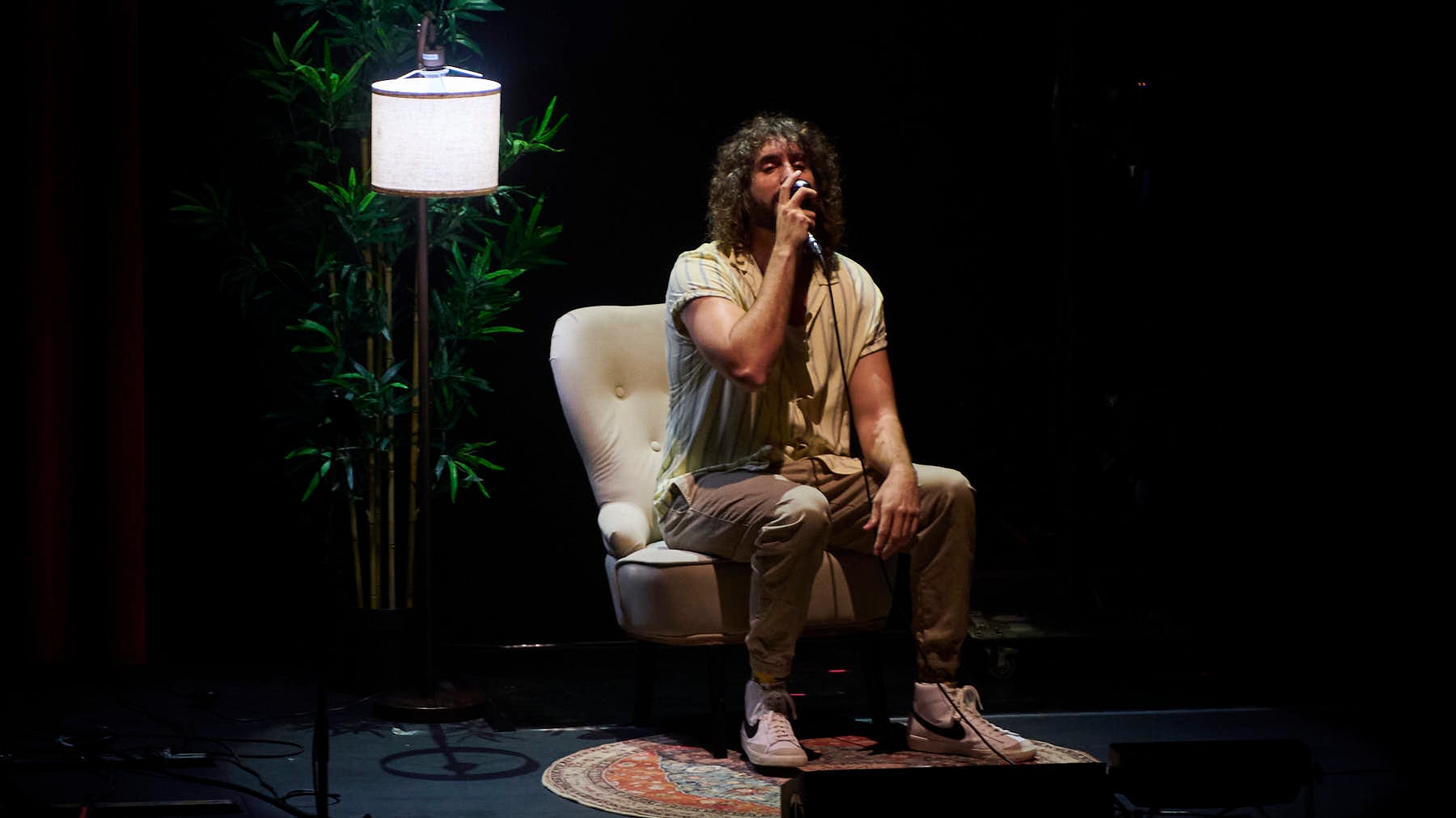 El concierto con el que Laura Pausini inicia su gira mundial en Pamplona llega con dos artistas que nadie esperaba juntos